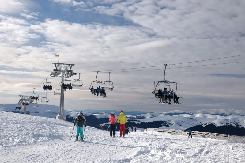Chairlift Famous: The Real Reason Everyone Wants to Know What's On Your Feet