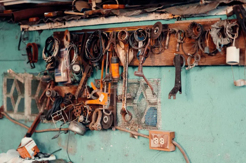 Garage Gold: Why the Skis Your Parents Left Behind Might Be the Best Pair You'll Ever Own